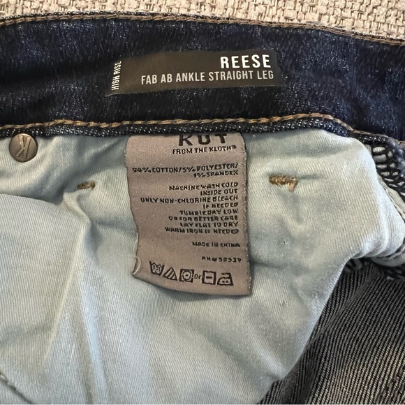 Women's KUT from the Kloth Reese Fab Ab Slim Fit Straight Jeans - Picture 7 of 9